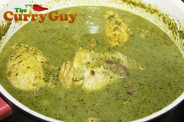 Coriander and coconut chicken curry 