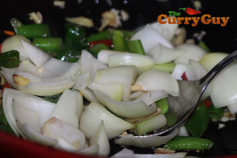 Making Chinese sweet and sour chicken